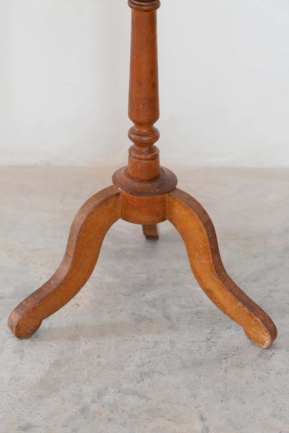 photo furniture Child Dressing Mannequin, France