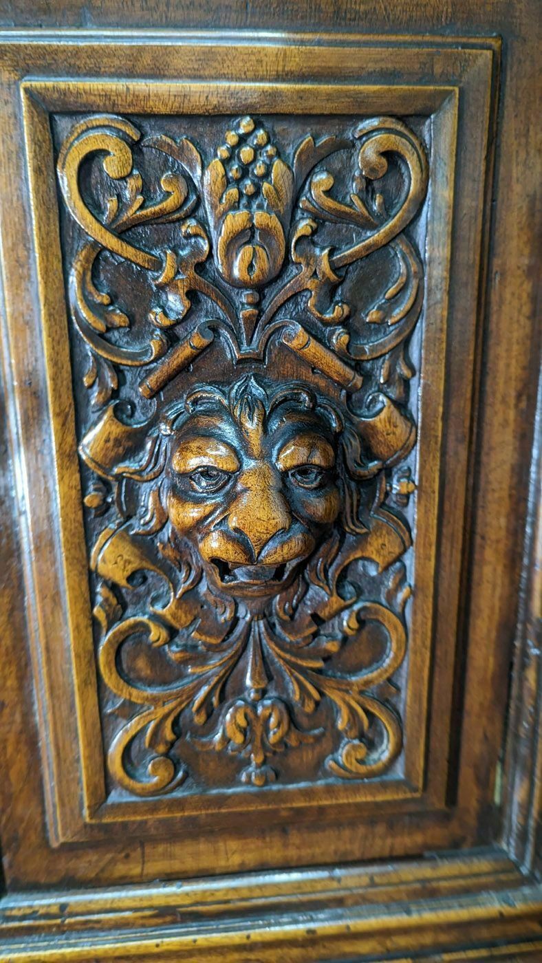 photo buy Two Louis XIII Shrunken Bodies In Walnut 18th Century