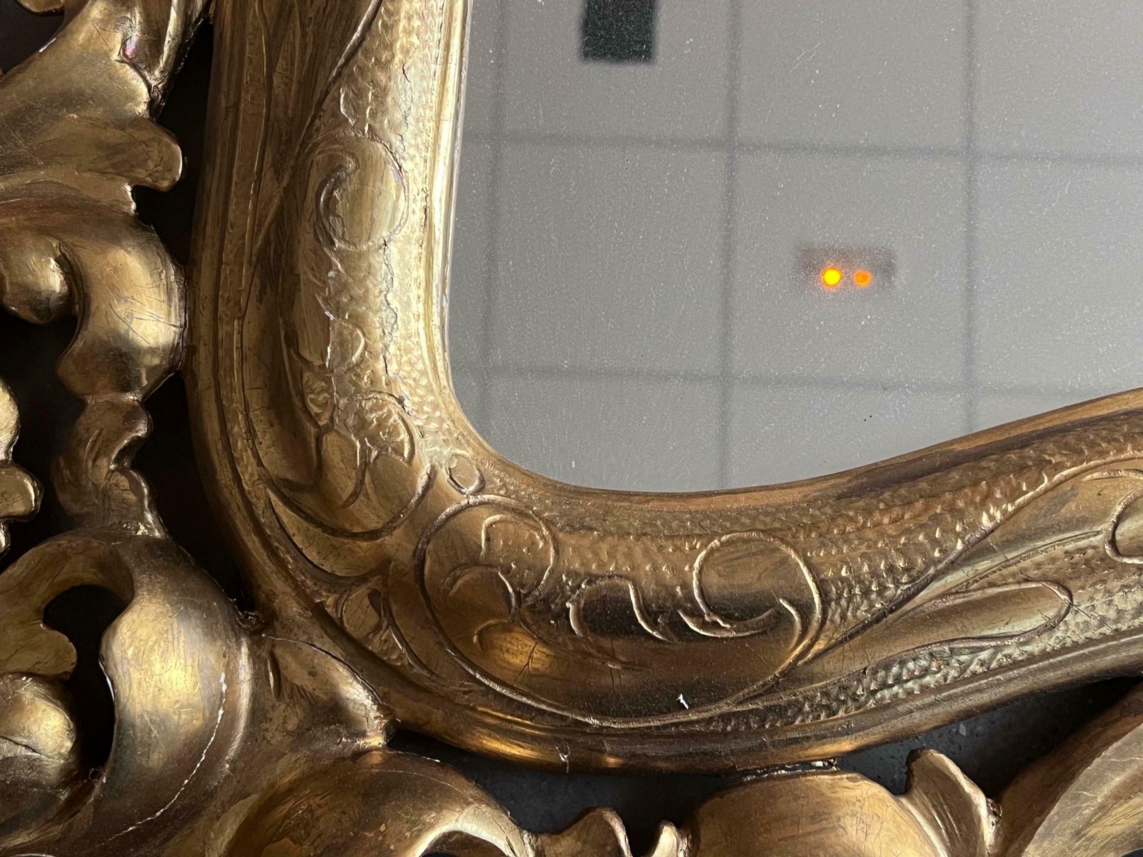 Miroir en bois doré sculpté de style Empire, début du XXe siècle photo vinterior