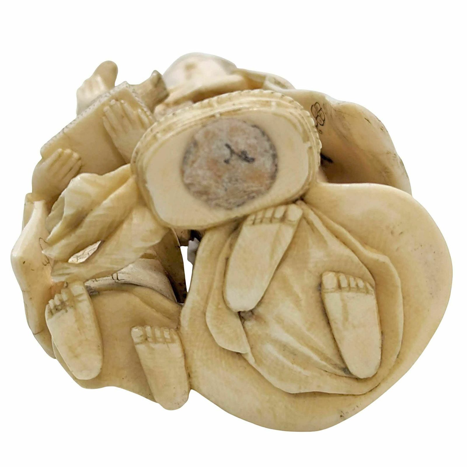 photo for sale Okimomo In Ivory, Xixth Century The Mother The Son And The Hens
