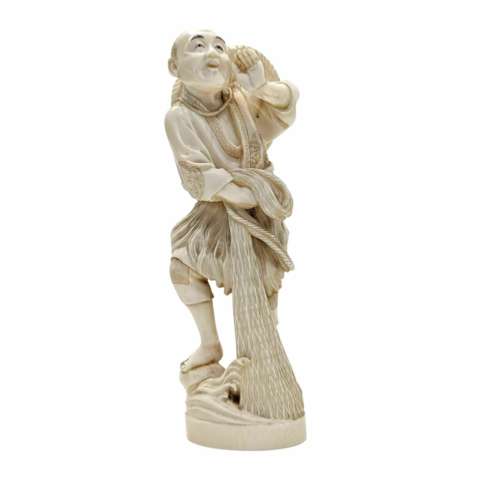 Okimomo In Ivory From The 19th Century, The Fisherman With A Net