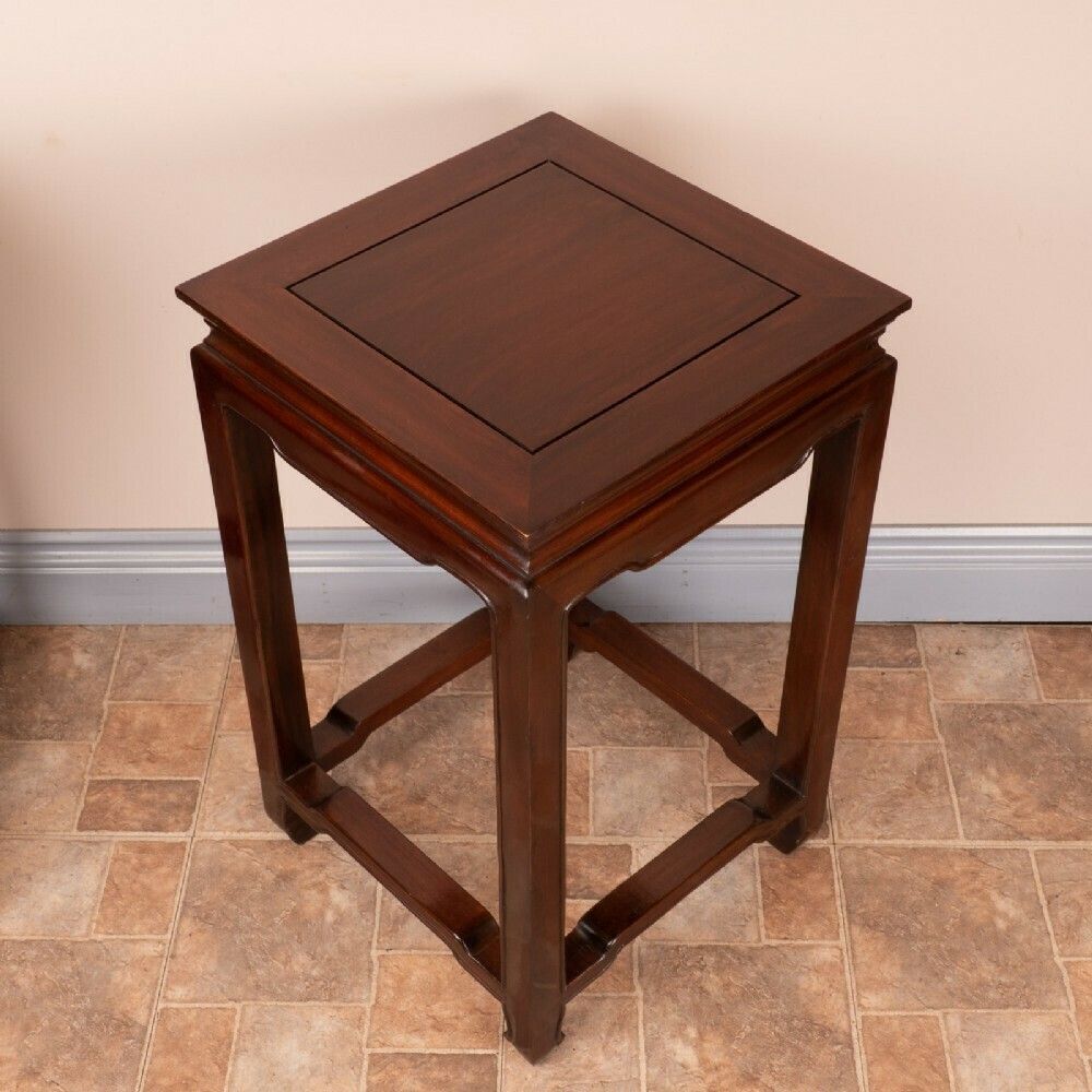 photo buy Elegant Pair Of Chinese Table Stands
