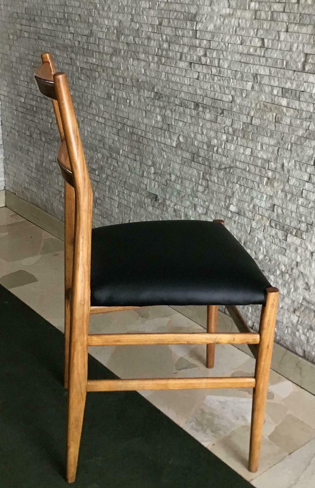 Gio Ponti Leggera Cassina 1950 Wood Ecological Leather Padding Italy photo Furniture