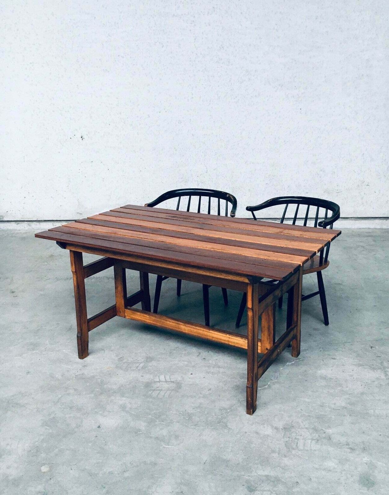 992.0 Houten Tuin  Of Keukentafel Met Patina, Jaren 1970 photo