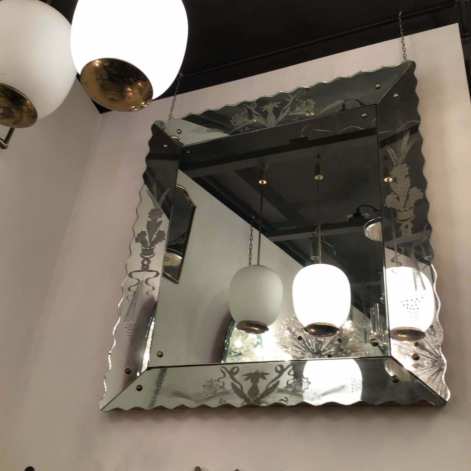 photo vintage Stilnovo Couple Chandeliers Brass Opaline Glass 1950 Italy