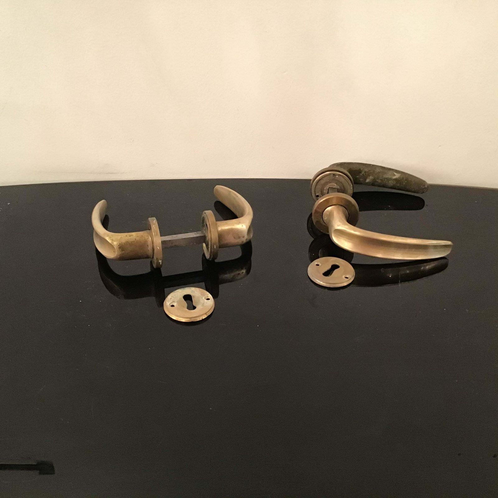 photo vinterior Handles N 12 Pair, Osvaldo Borsani Brass Iron 1950 Italy