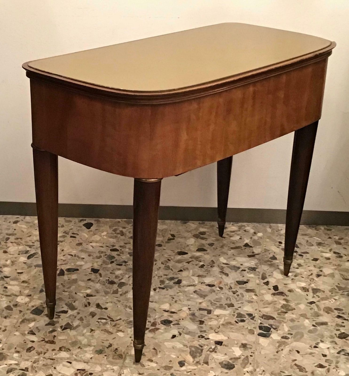 photo furniture Paolo Buffa Bedside Tables Wood Brass 1940 Italy