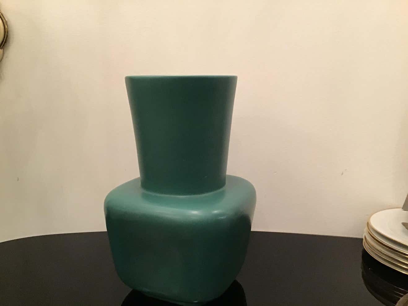 Richard Ginori “Giovanni Gariboldi “ Vase Ceramic 1950 Italy photo furniture