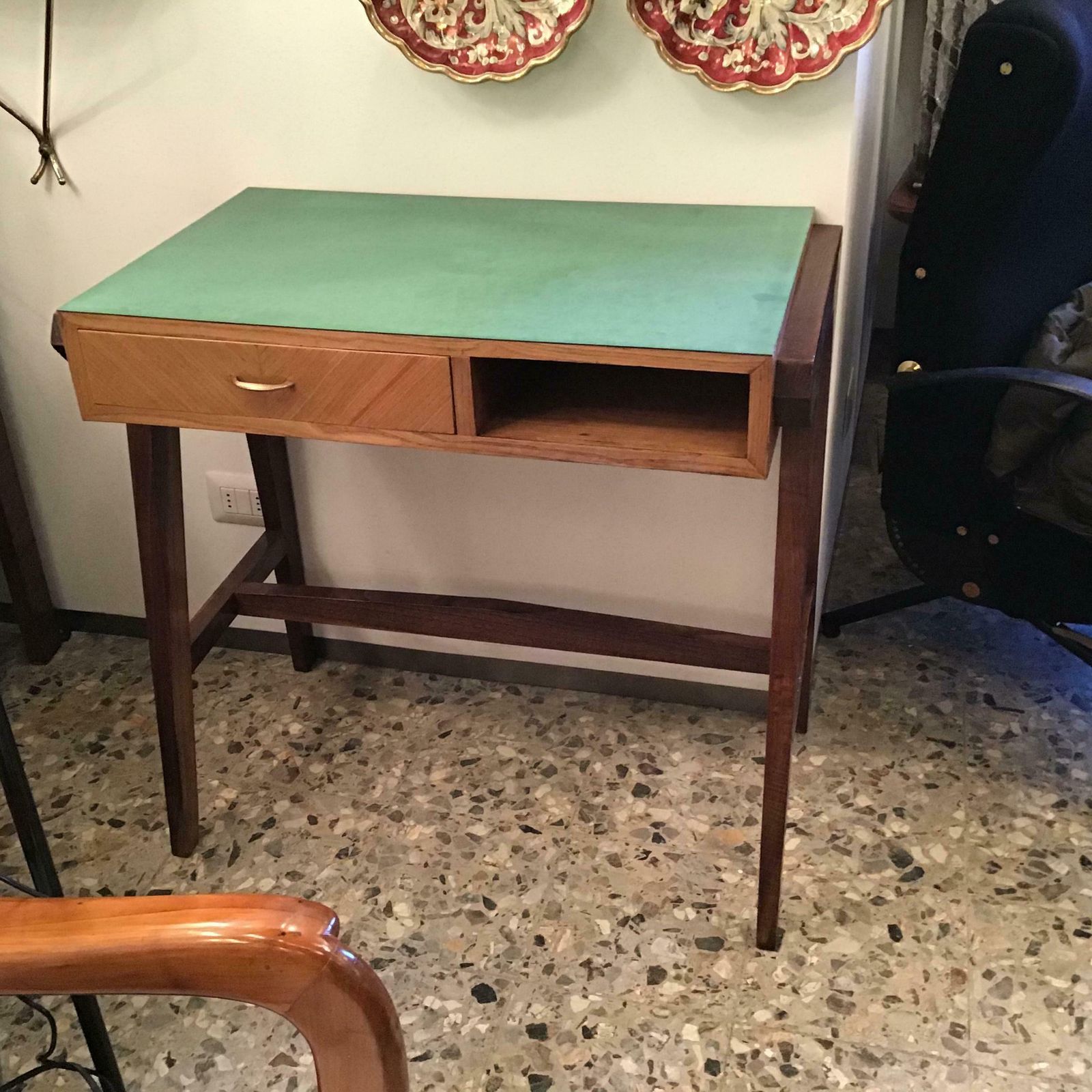 Gio Ponti “Stile” Desk Wood Brass, 1950, Italy photo vintage