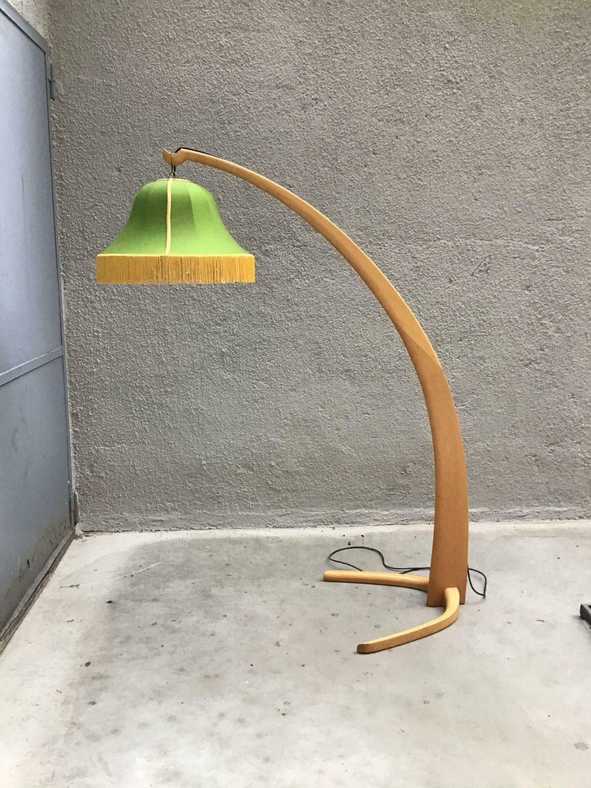 photo furniture Bbpr “Stile” Floor Lamp 1950 Wood Fabric Lampshade 1950 Brass, Italy