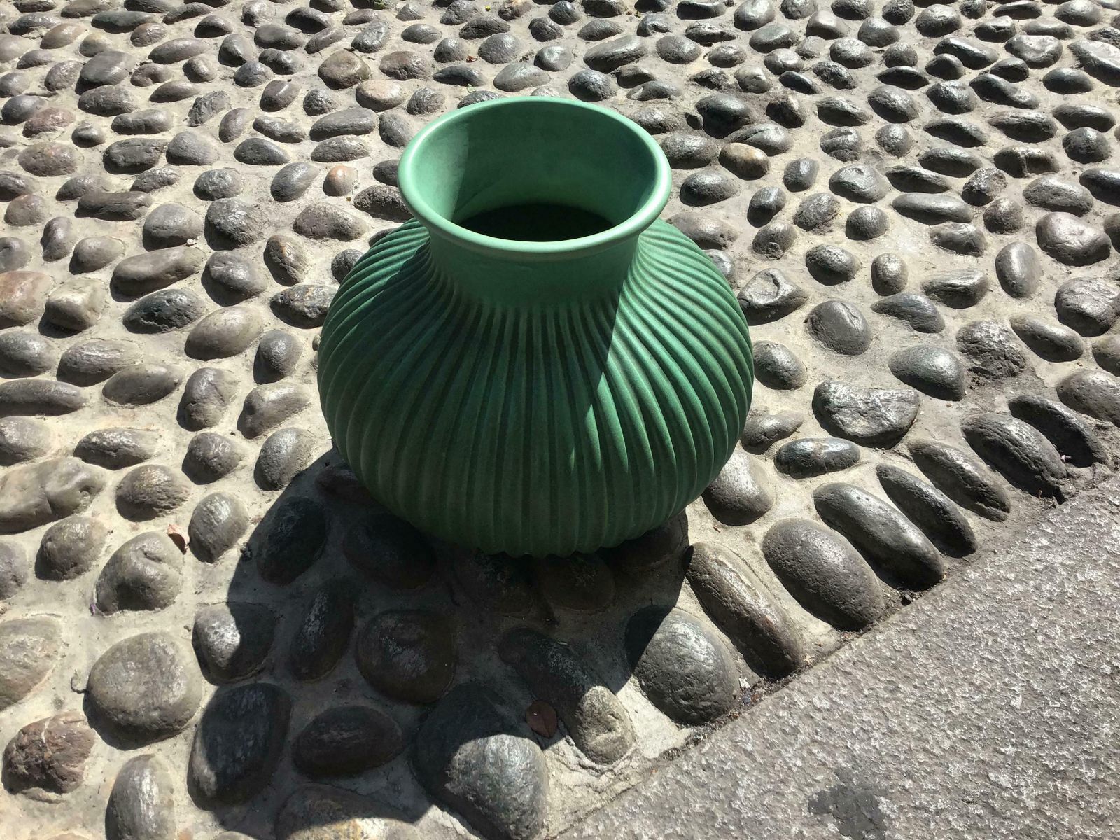Richard Ginori “Giovanni Gariboldi “ Vase Ceramic, 1940, Italy photo 3164.0