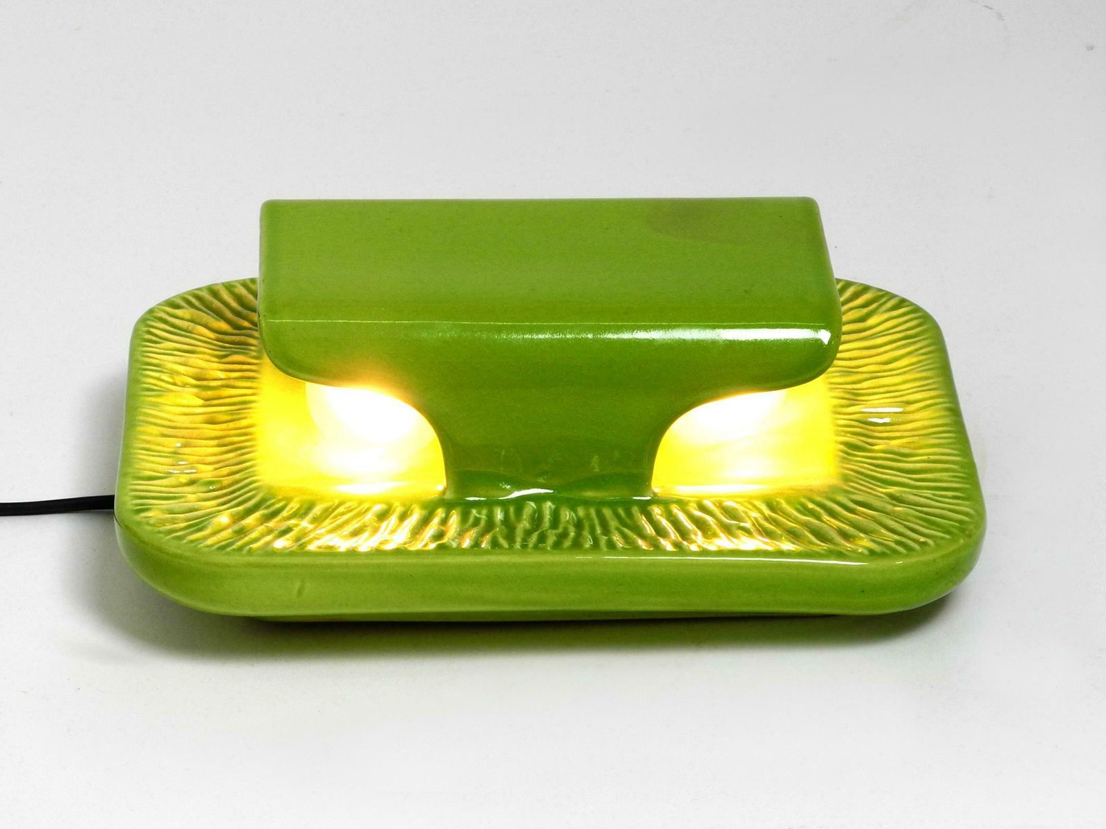 774.0 Pair Of Extraordinary Orange And Green Glazed 60s Ceramic Wall Lights By Kaiser photo