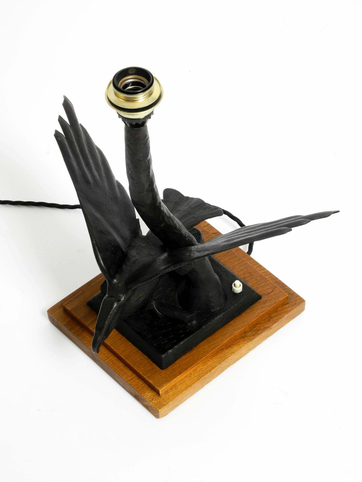 Very Elegant Large 1940s Table Lamp Made Of Iron In The Shape Of An Eagle photo 1179.0