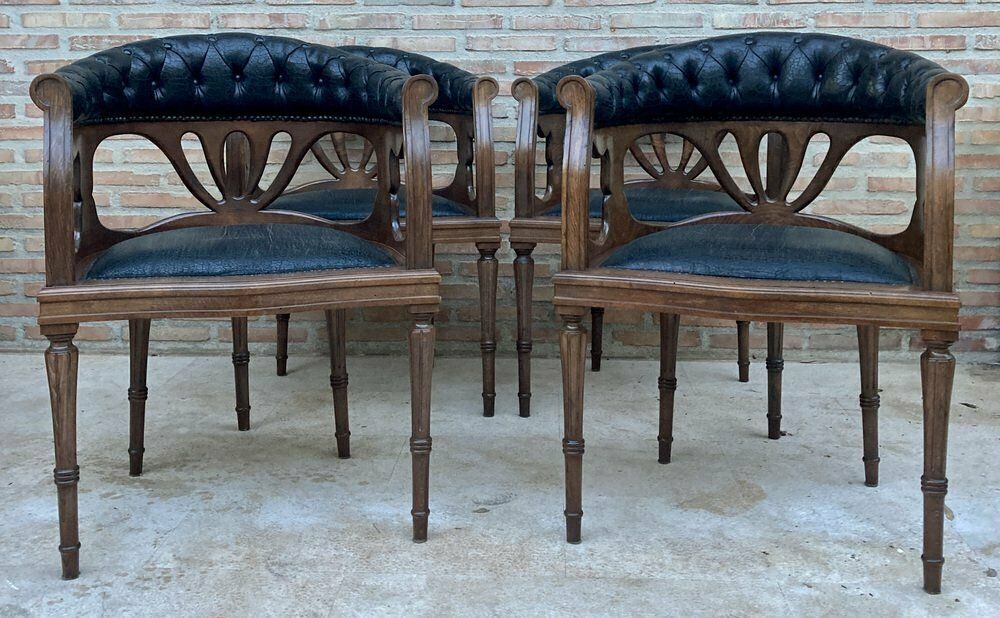 photo vinterior French Dining Armchairs In Leather And Walnut, 1950s, Set Of 4