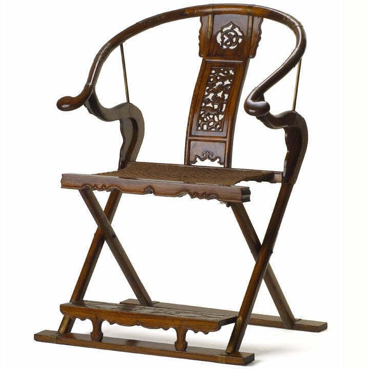 Folding Horseshoe Armchair, Warm Elm