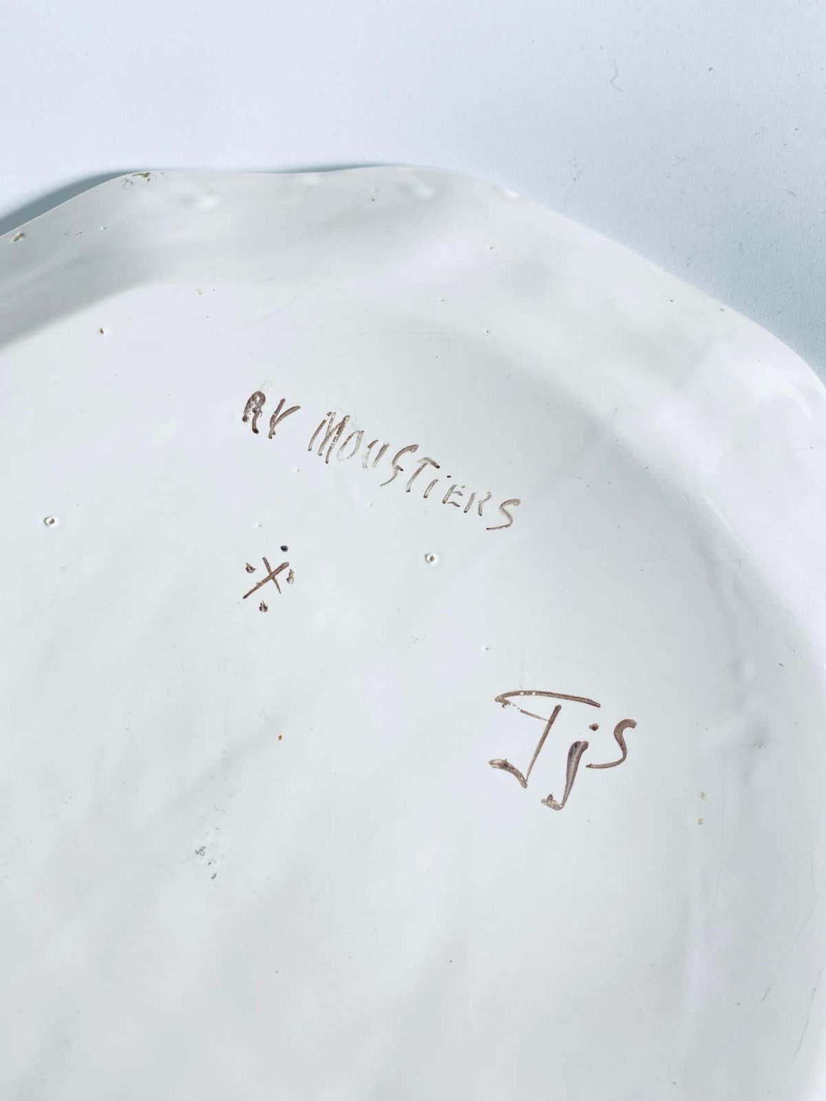 Faience Dish, By Moustier, With Birds And Flowers Decor, France 19th, Signed photo buy
