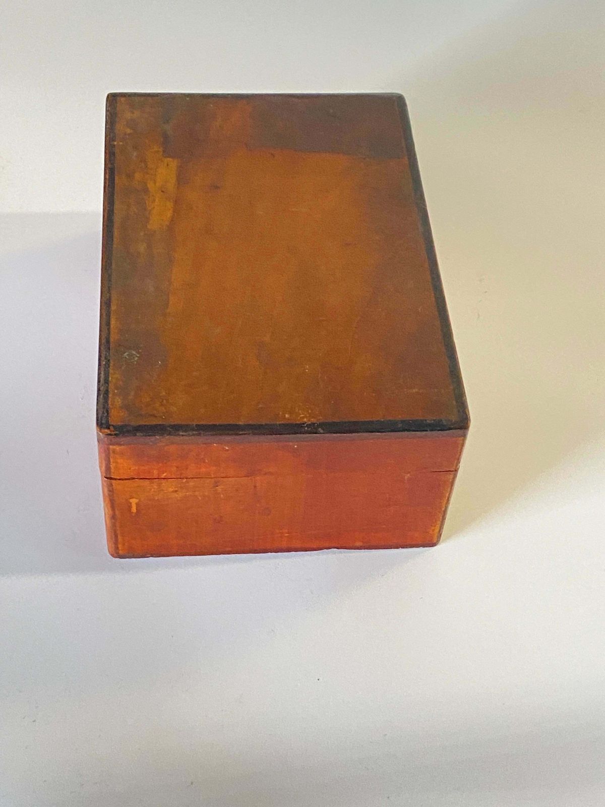 photo furniture Victorian Decorative Or Jewellery Box, In Wood, England, 19th Century