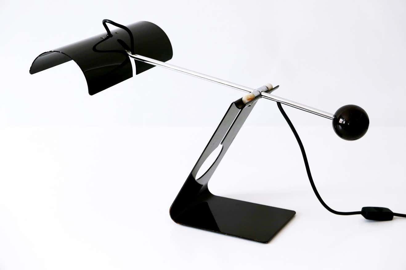 photo for sale Articulated Table Lamp Picchio By Mauro Martini For Fratelli Martini 1970s Italy