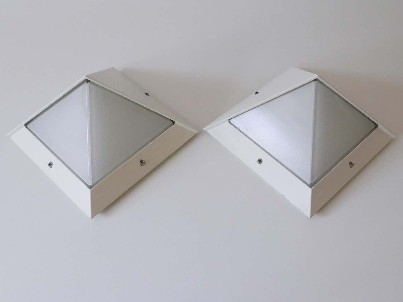 photo vintage Set Of Two Large Outdoor Wall Lamps Or Sconces By Bega, 1980s, Germany