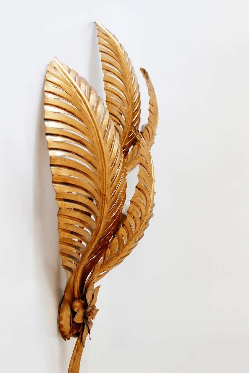 photo vintage Set Of Two Extra Large Gilt Metal Palm Leaf Wall Lamps, Hans Kögl, 1970s Germany