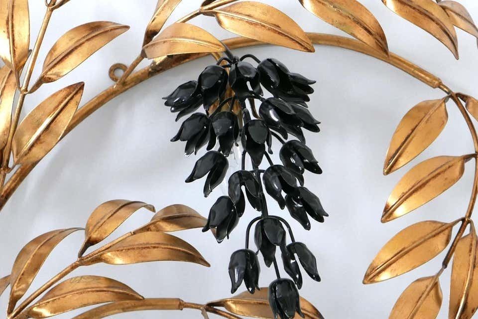 photo vintage Huge Pioggia D''Oro Gilt Metal Wall Lamp Or Sconce By Hans Kögl, 1970s, Germany