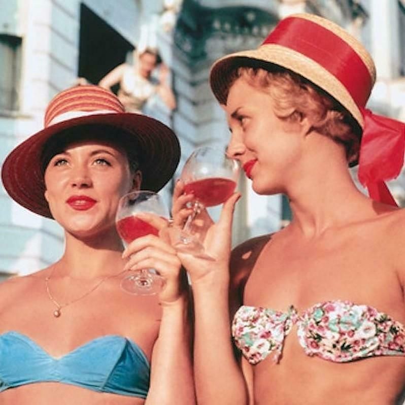 Sundowners, Slim Aarons photo for sale