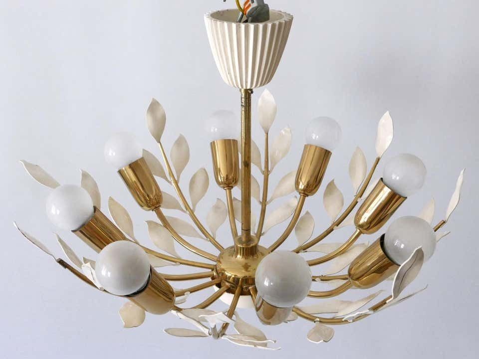 photo vintage Rare 8 Flamed Sputnik Chandelier Or Pendant Lamp By Vereinigte Werkstätten 1950s