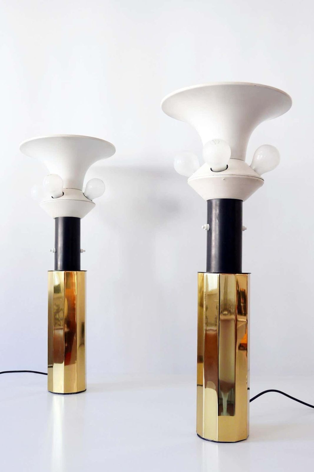 4084.0 Set Of Two Huge, 5 Flamed Midcentury Decagonal Brass Table Lamps, 1960s, Germany photo