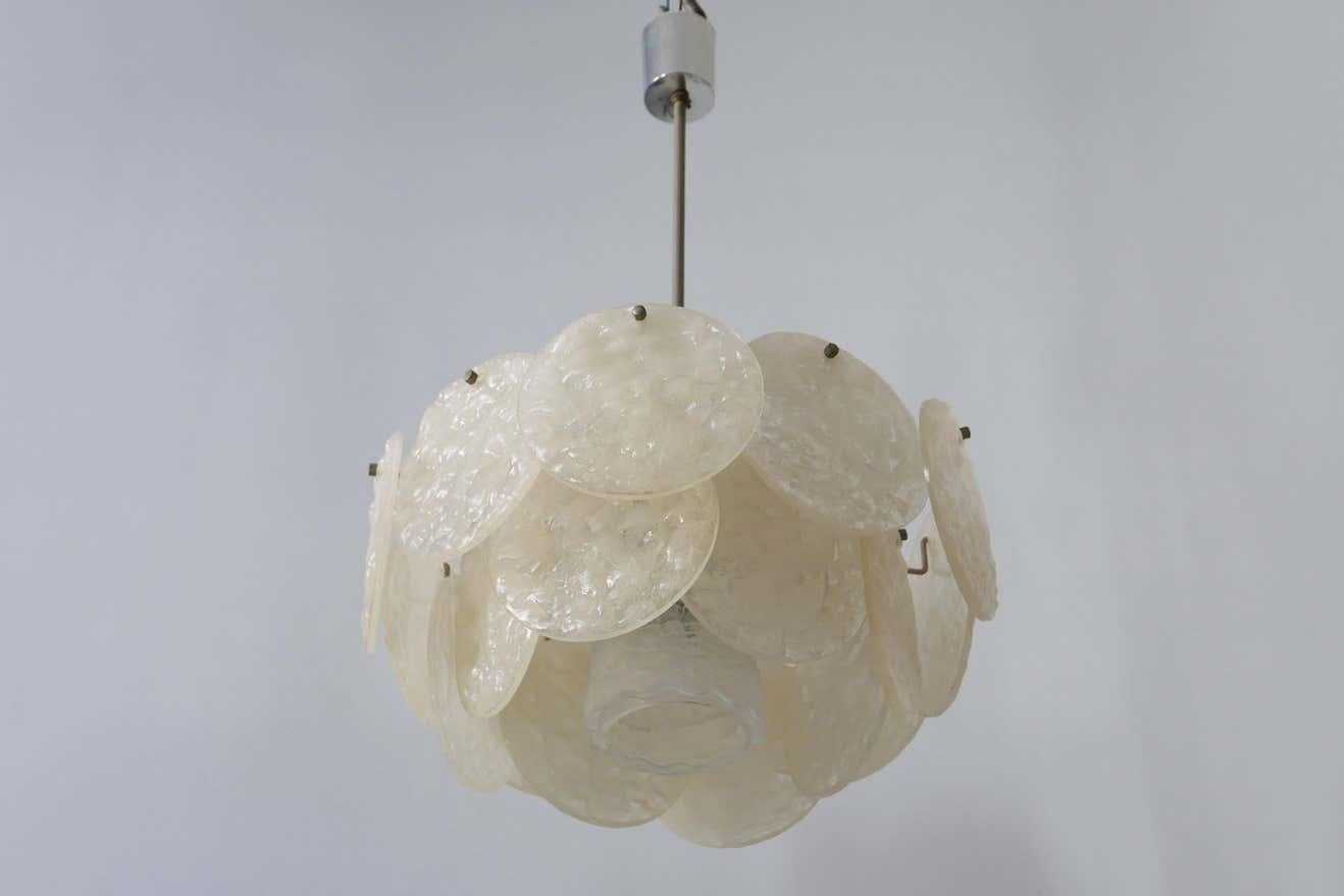 photo vinterior Mid Century Modern Chandelier Or Pendant Lamp With Textured Acrylic Discs, 1960s