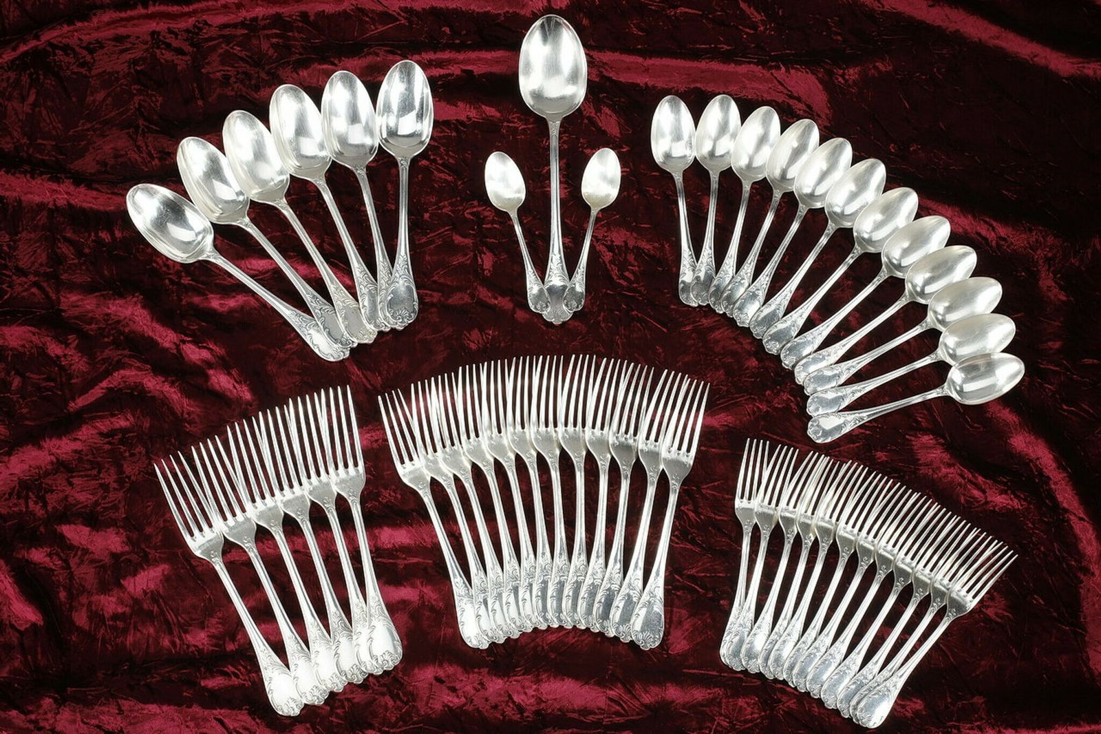 photo buy Christofle   Set Of 51 Louis XV Style Silver Plated Flatware
