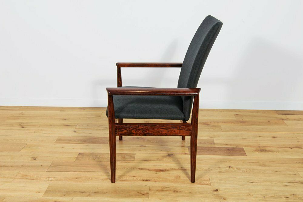 photo furniture Model 209 Diplomat Armchairs By Finn Juhl For France & Son, 1960s, Set Of 6