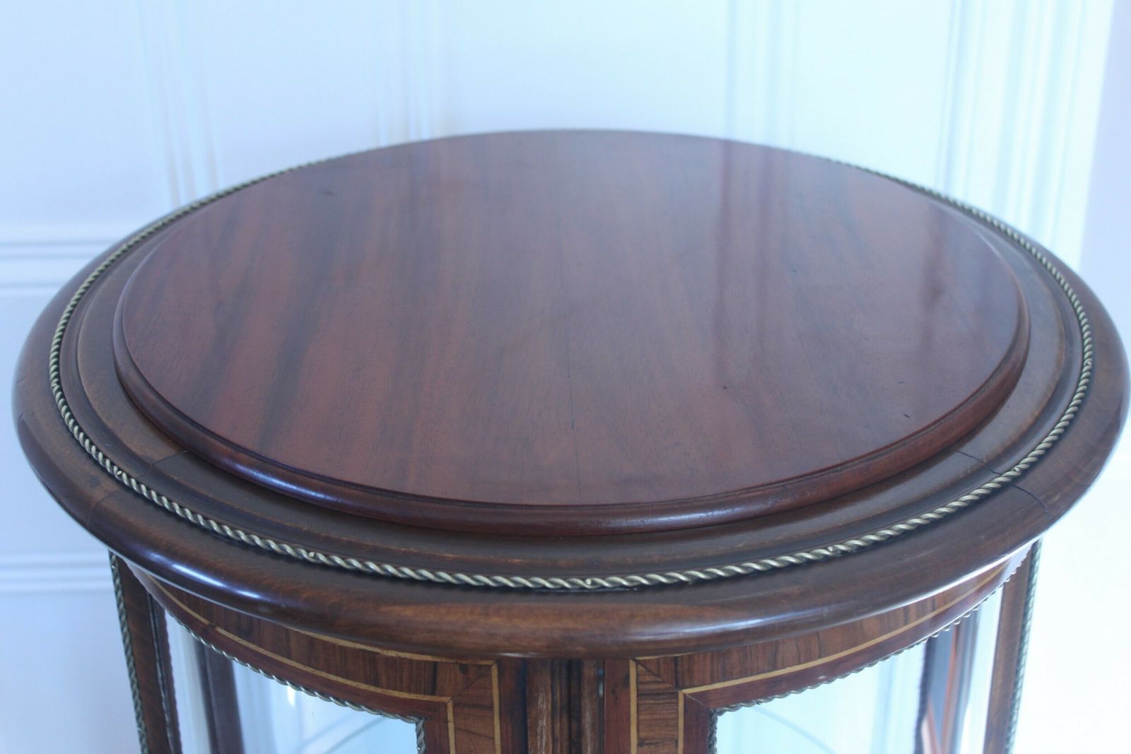 1047.15 Late 19th Century Inlaid Vitrine/Bijouterie Cabinet photo