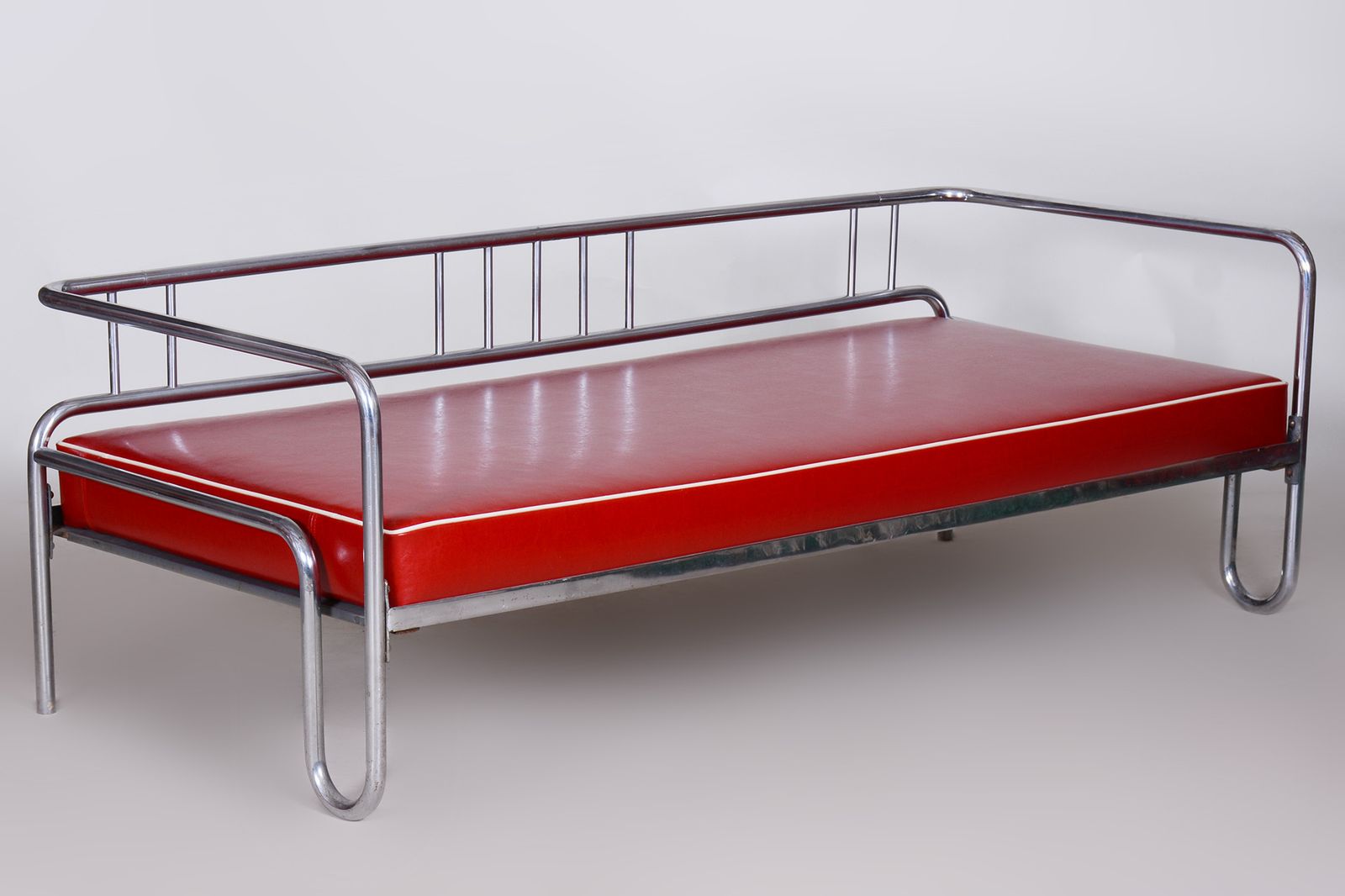 Fully Restored Red Bauhaus Sofa, High Quality Leather, Tubular Chrome, 1930s photo Furniture