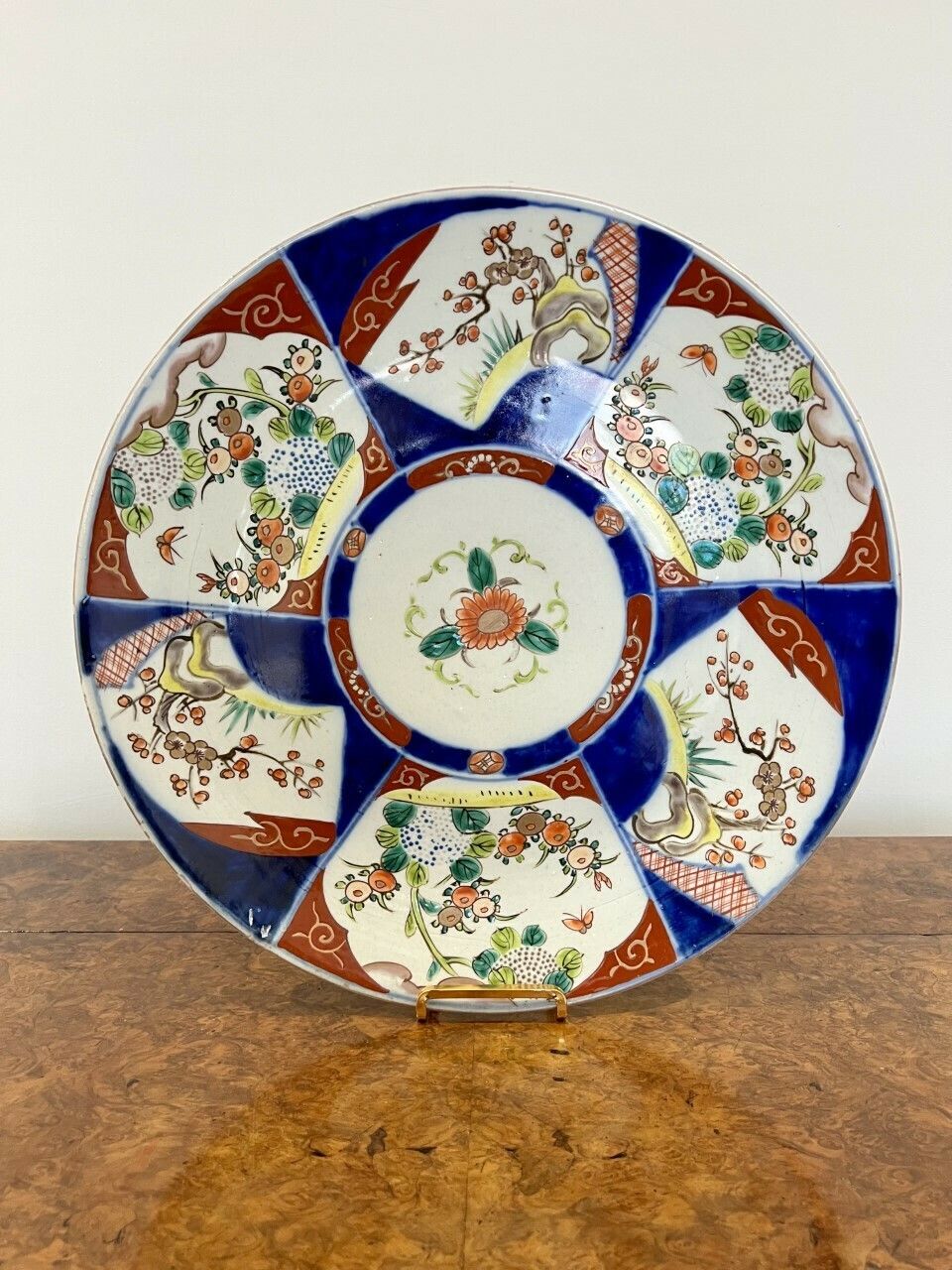 Quality Antique Japanese Imari Charger photo for sale