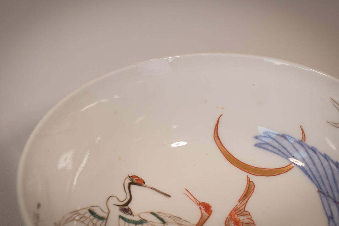 photo furniture Paar Oosterse Kommen Met Kraanvogels