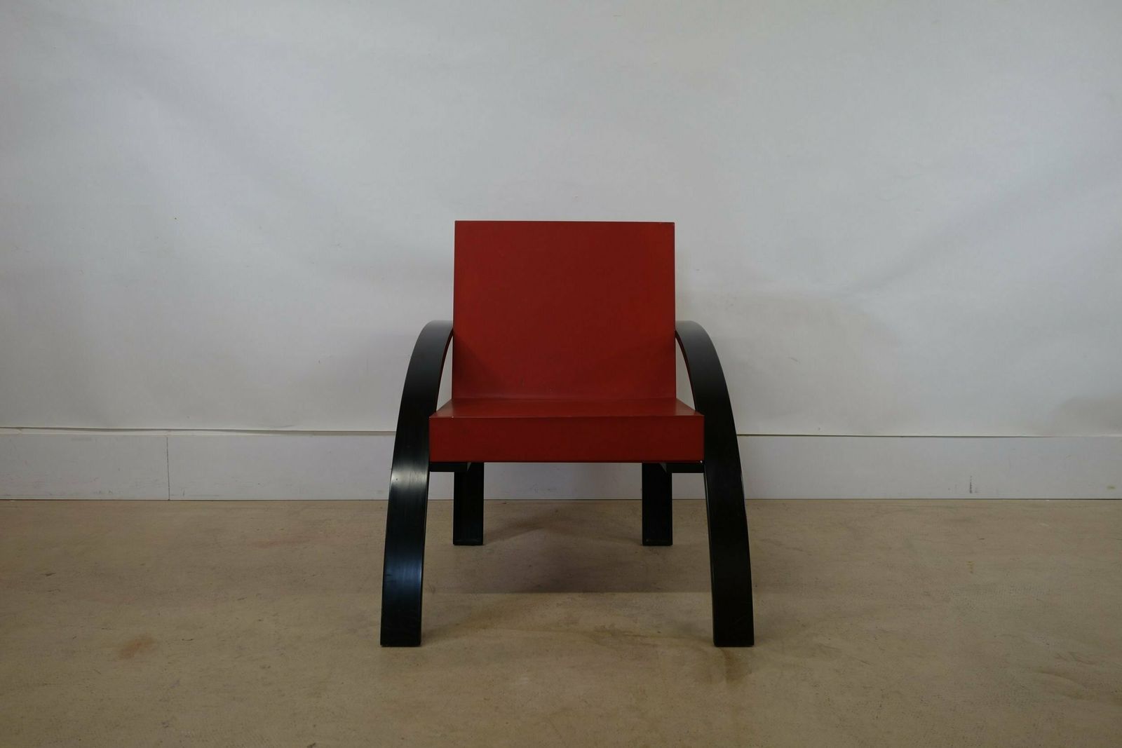 Aldo Rossi Parigi Chair 1989., 1980s photo Furniture