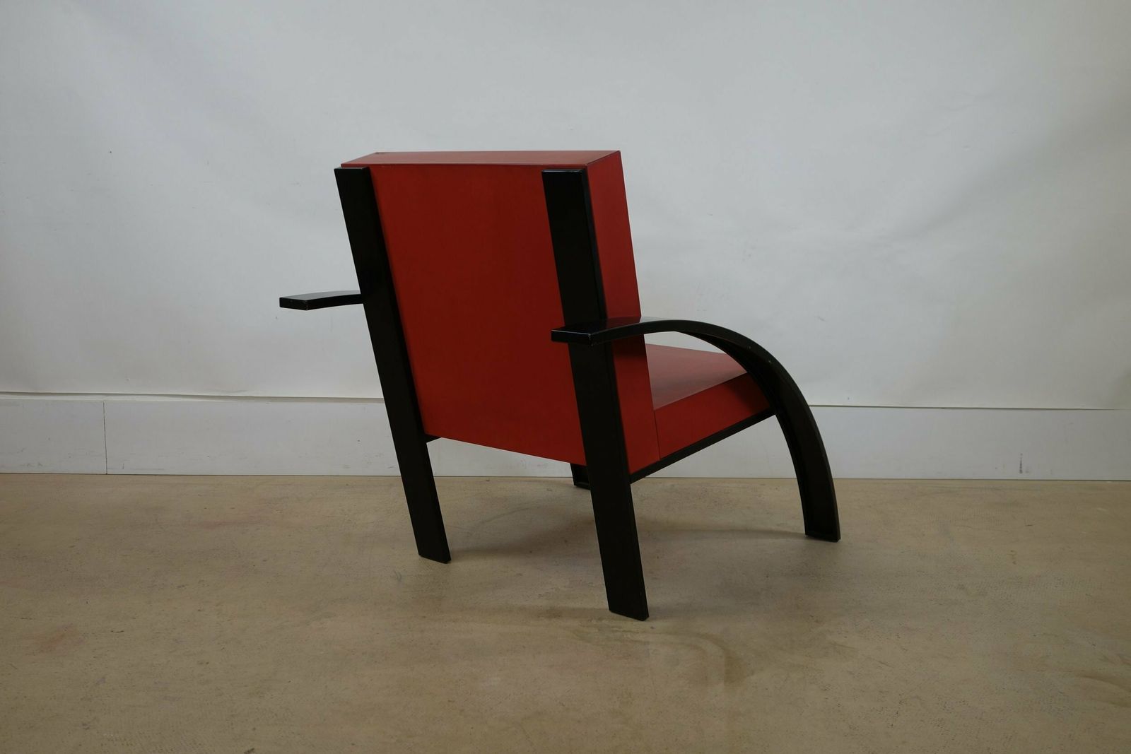 Aldo Rossi Parigi Chair 1989., 1980s photo 3200.0