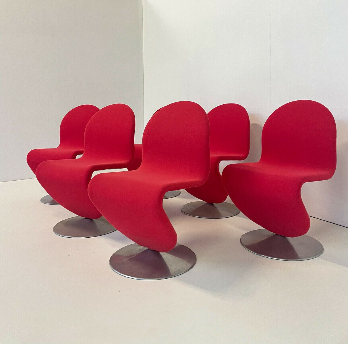 Set Of 6 Red Mid Century Modern Chairs By Verner Panton photo 6070.0