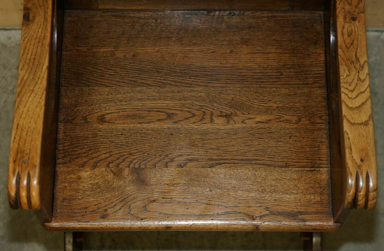 Furniture Pair Of Antique Carved English Oak Armchairs With Armorial Crest Coat Of Arms photo