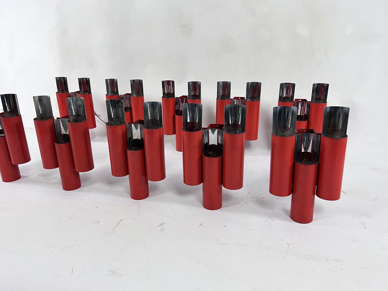 photo vinterior Rare Set Of 10 Mid Century Red And Chrome Wall Lamps By Stilnovo. Italy 1970s