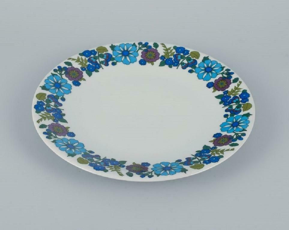 Pmr, Bavaria, Jaeger & Co Germany. A Set Of Six Retro Dinner Plates In Porcelain photo furniture