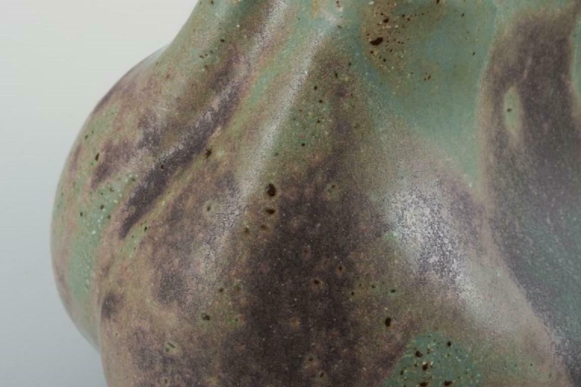 Christina Muff, Danish Contemporary Ceramicist. Unique Seedpod Vessel. photo vinterior