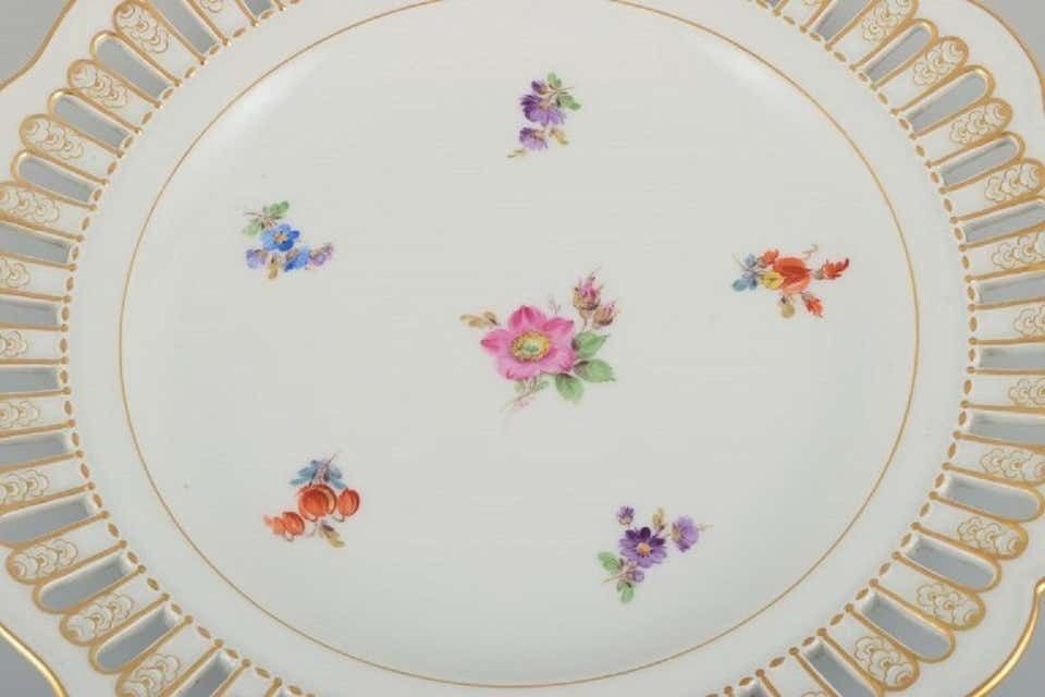 Antique Meissen Openwork Plate In Hand Painted Porcelain With Flowers. photo for sale