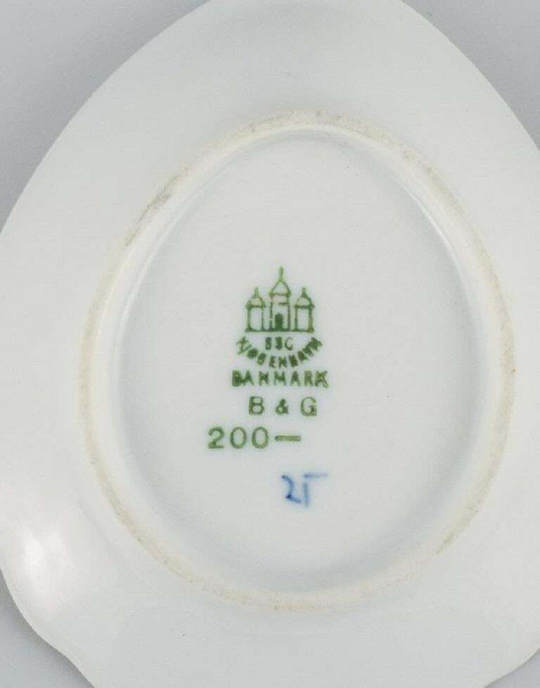 Bing And Grondahl Butterfly And Blue Fluted A Set Of Eight Small Bowls photo buy
