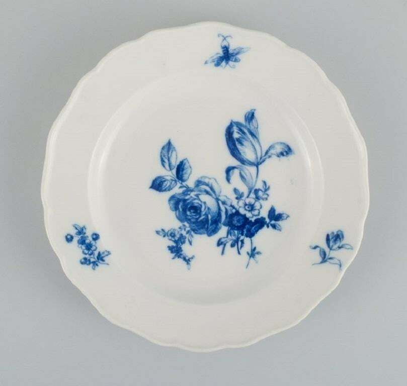 Four Antique Meissen Dinner Plates In Porcelain. Late 19th C. photo Home Decor
