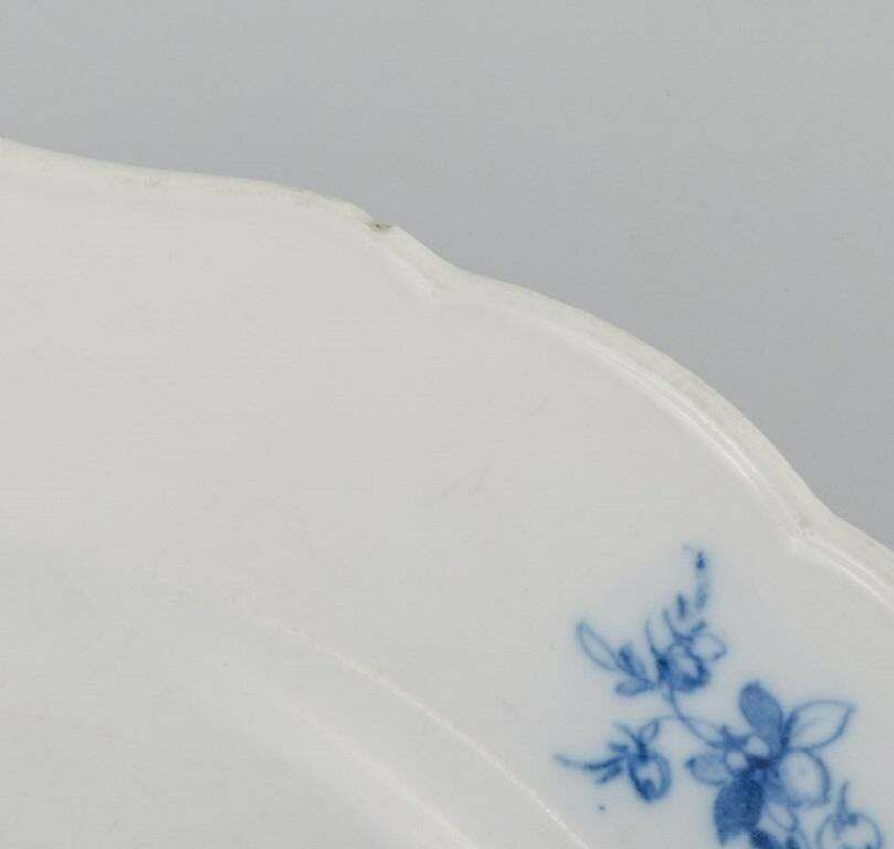 Four Antique Meissen Dinner Plates In Porcelain. Late 19th C. photo vinterior