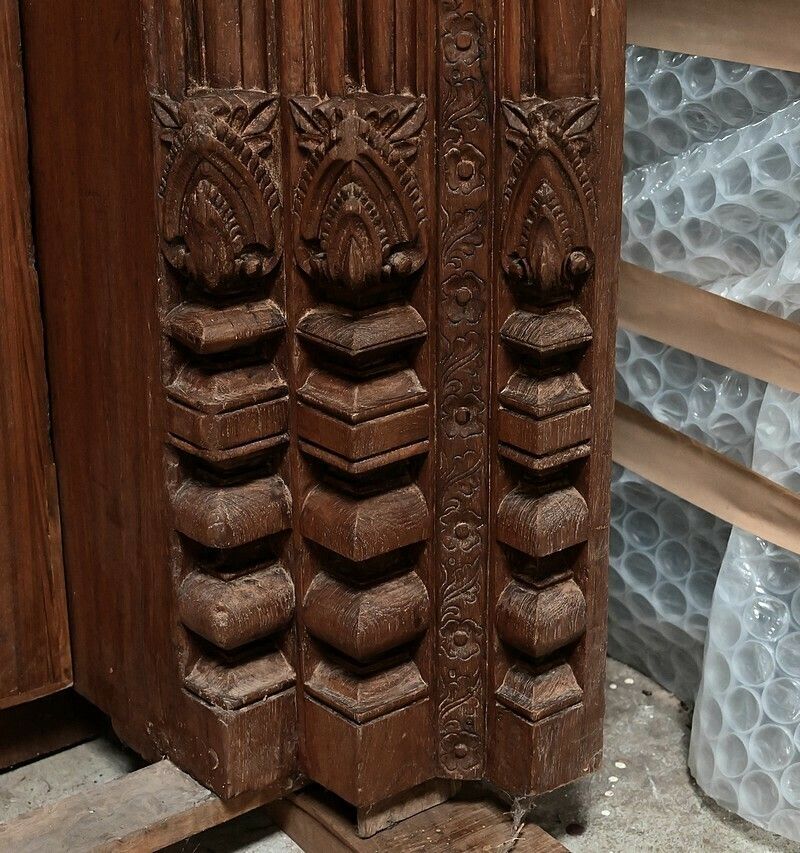 photo vintage Rare Indian Teak Doors, Louis XIV Style, Pondichery, 19th Century