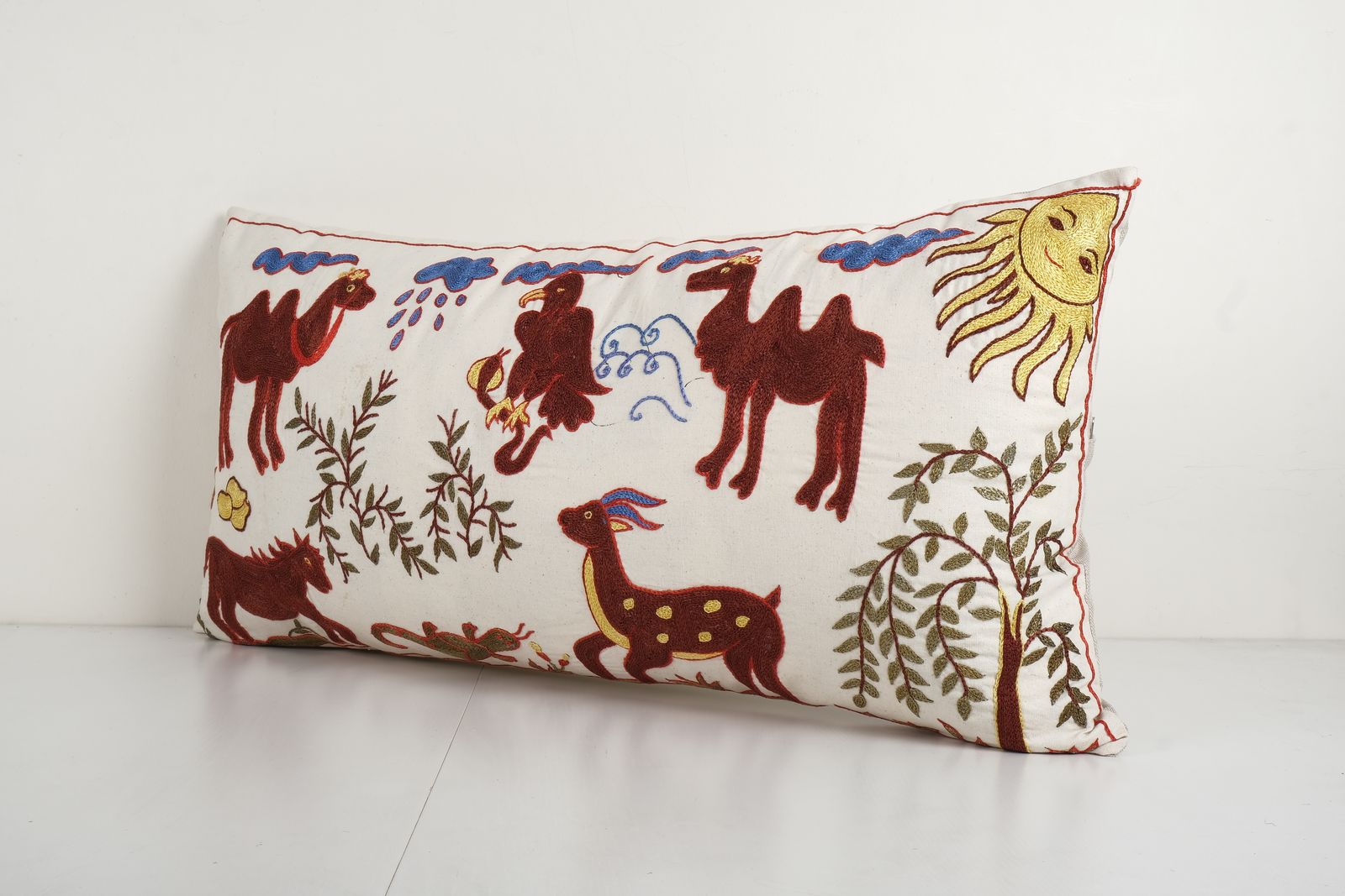 Tashkent Suzani Animal Bedding Pillow Case Made From Suzani, Lumbar Horse And Camel Tashkent Cushion Cover 18'' X 34'' photo Textiles