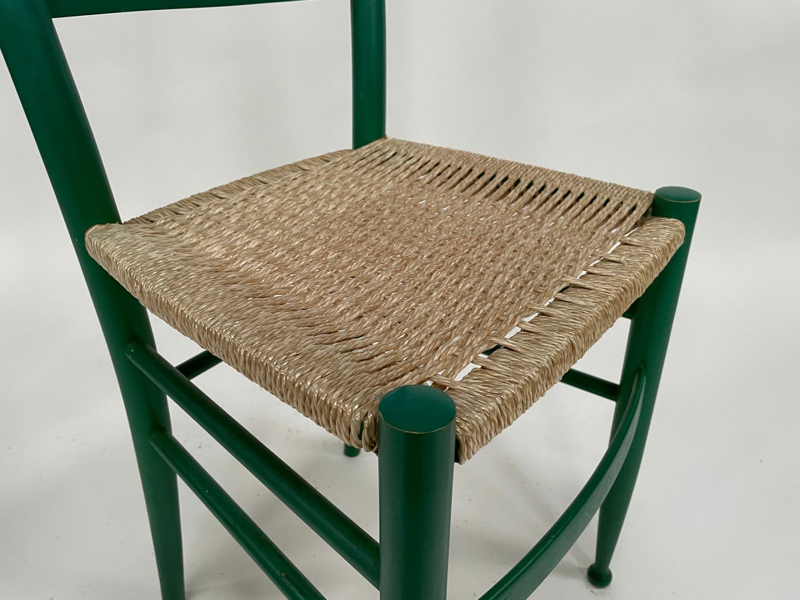 photo for sale Set Of 4 Wooden Chairs In The Italian Chiavari Style