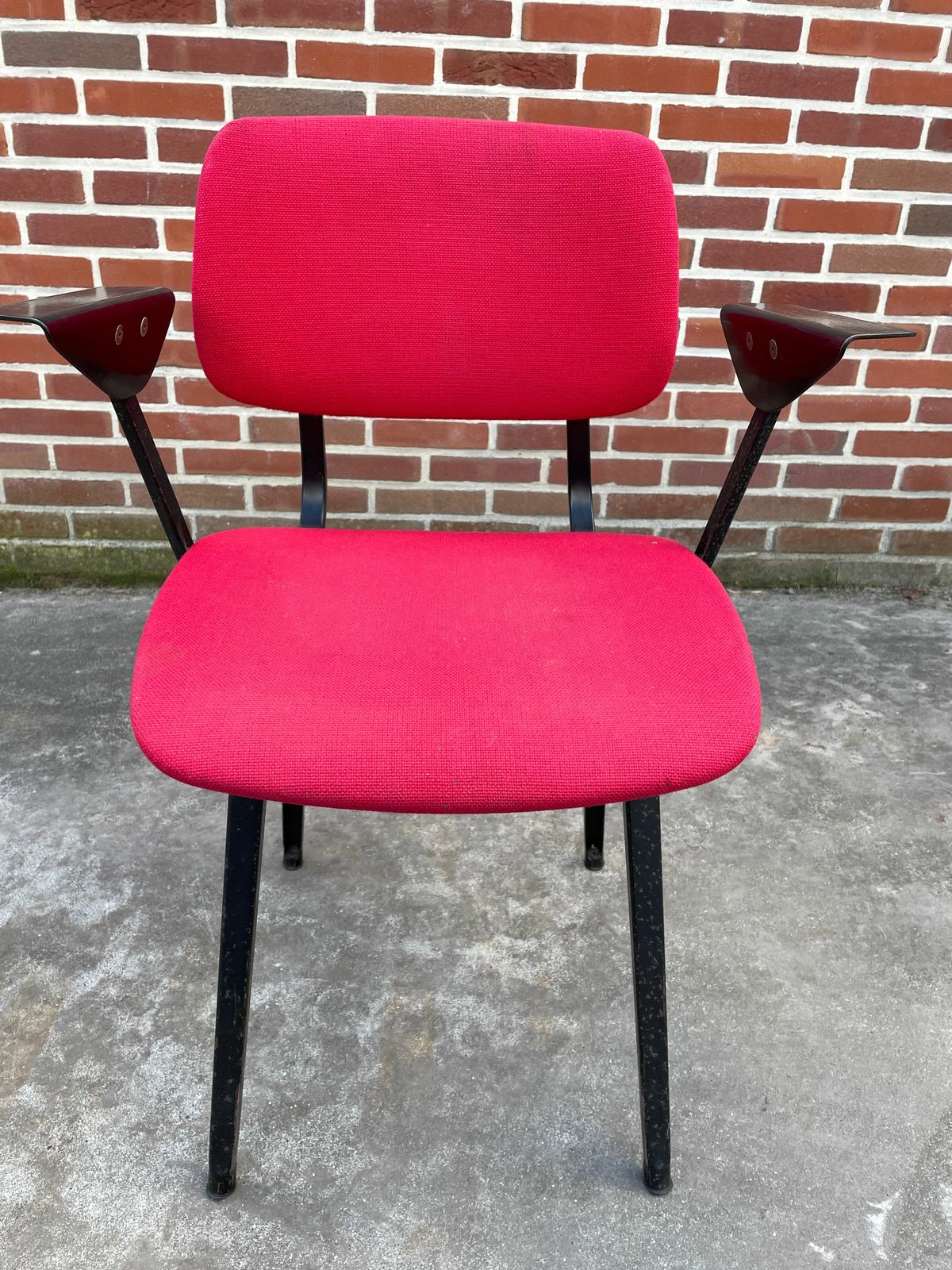 Set Of 4 Revolt Chairs By Friso Kramer For Ahrend De Cirkel